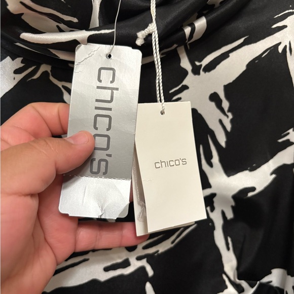 CHICOS,Chantelle,Cowl neck,Size 0,100% Polyester,NWT - Picture 4 of 13